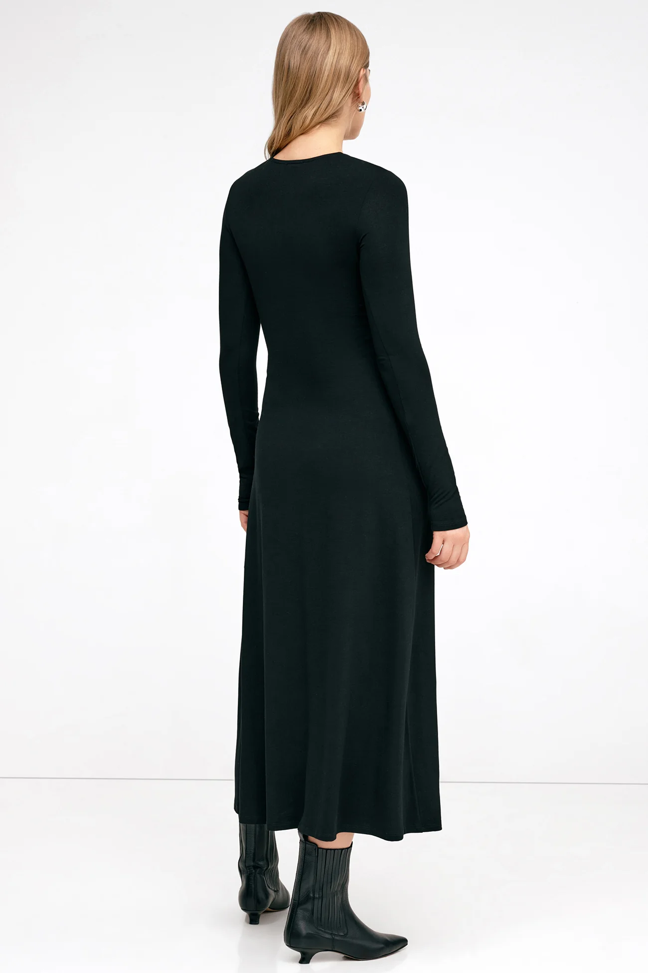 10503-laura-dress-4.webp Laura Dress