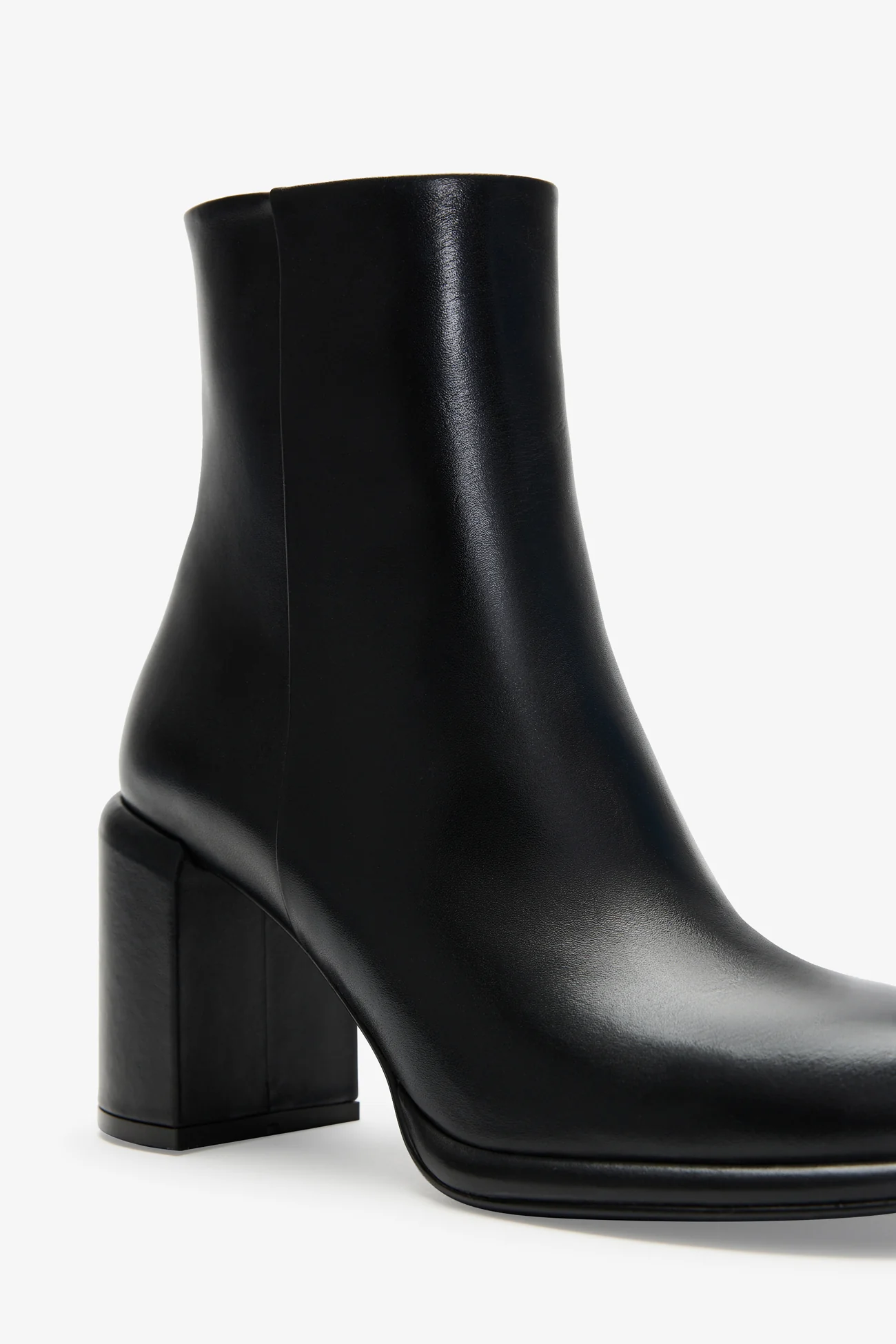 15061-marceline-boots-3.webp Marceline Boots