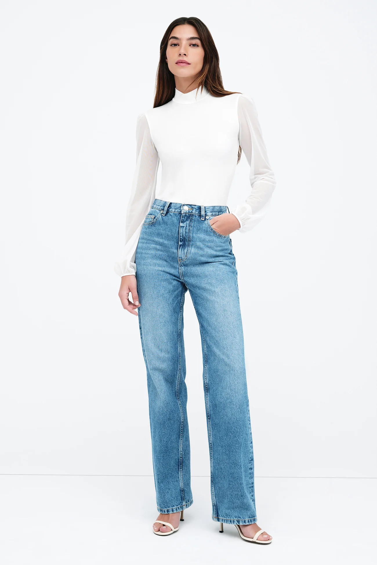 15613-liv-top-10.webp Liv Top