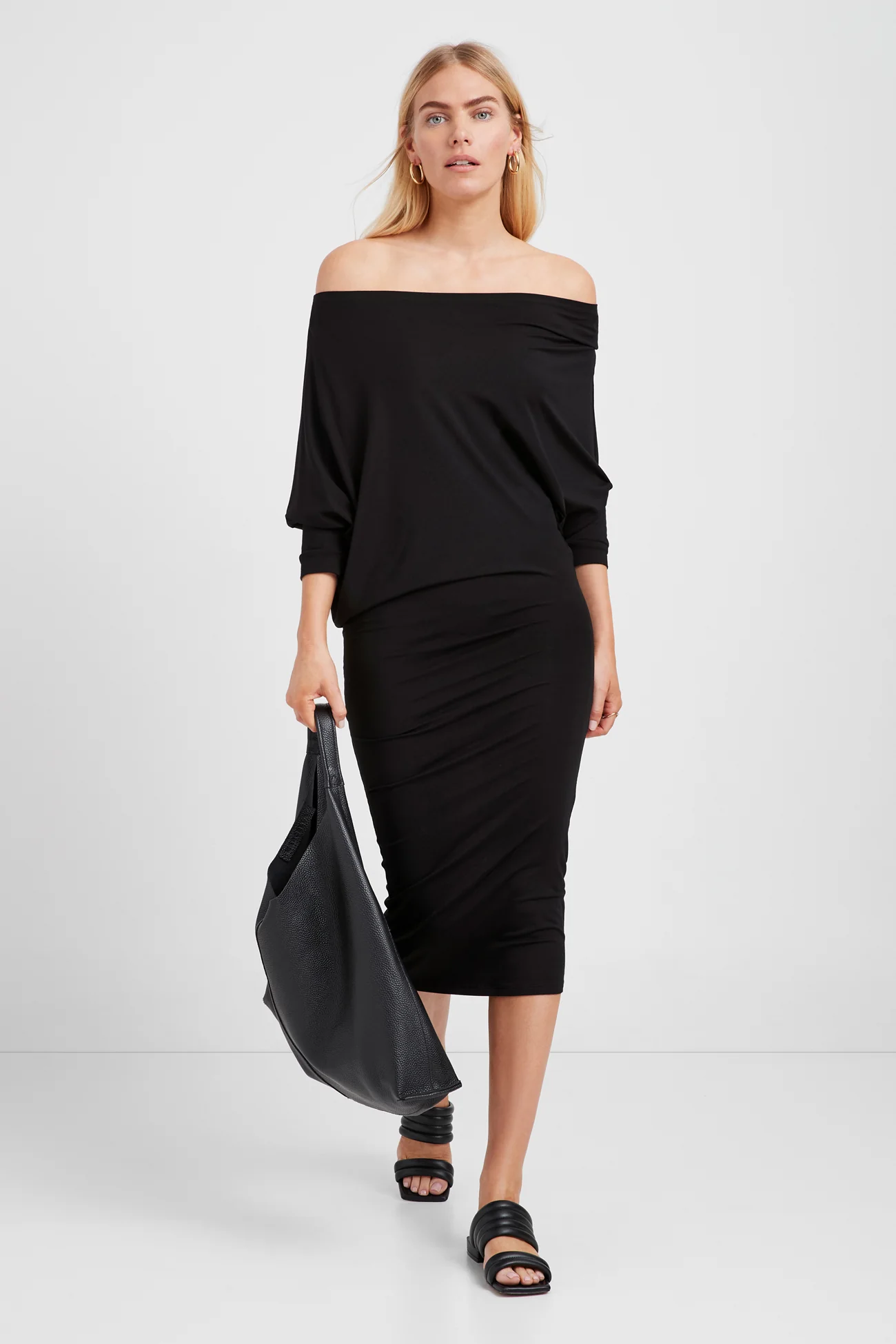 16608-julia-dress-1.webp Julia Dress