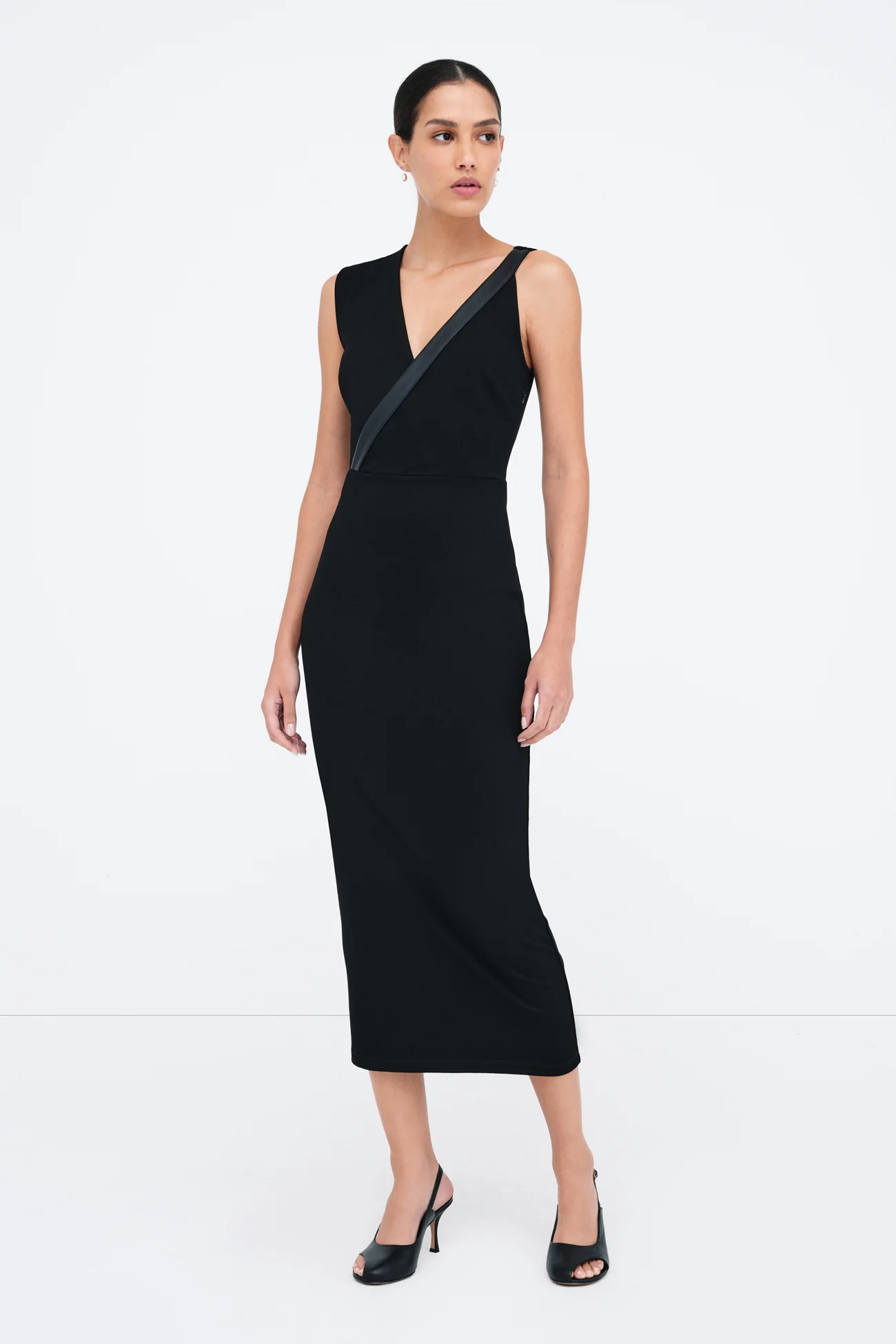16692-carlton-dress-1.webp Carlton Dress