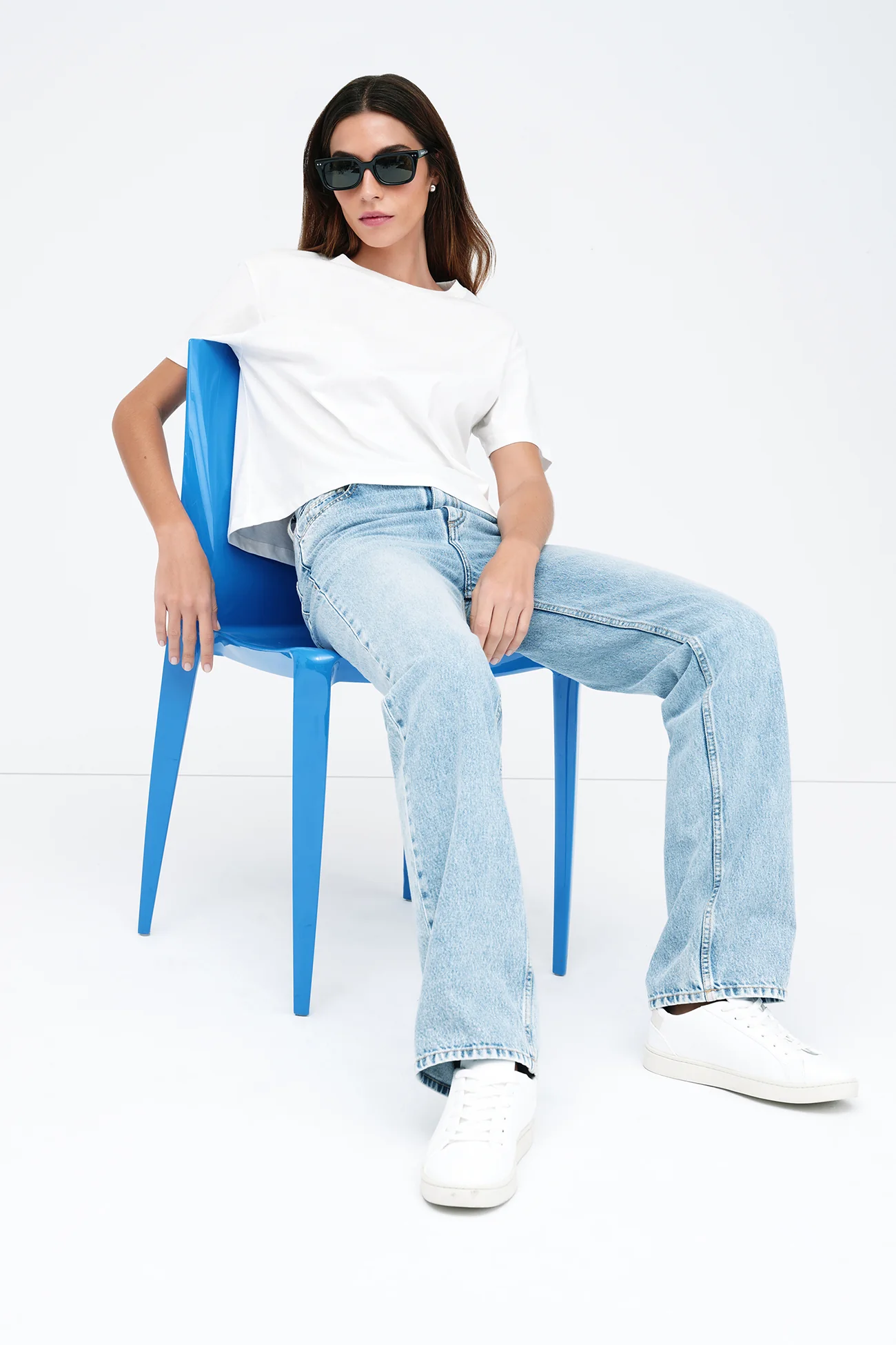 17300-rya-tee-8.webp Rya Tee