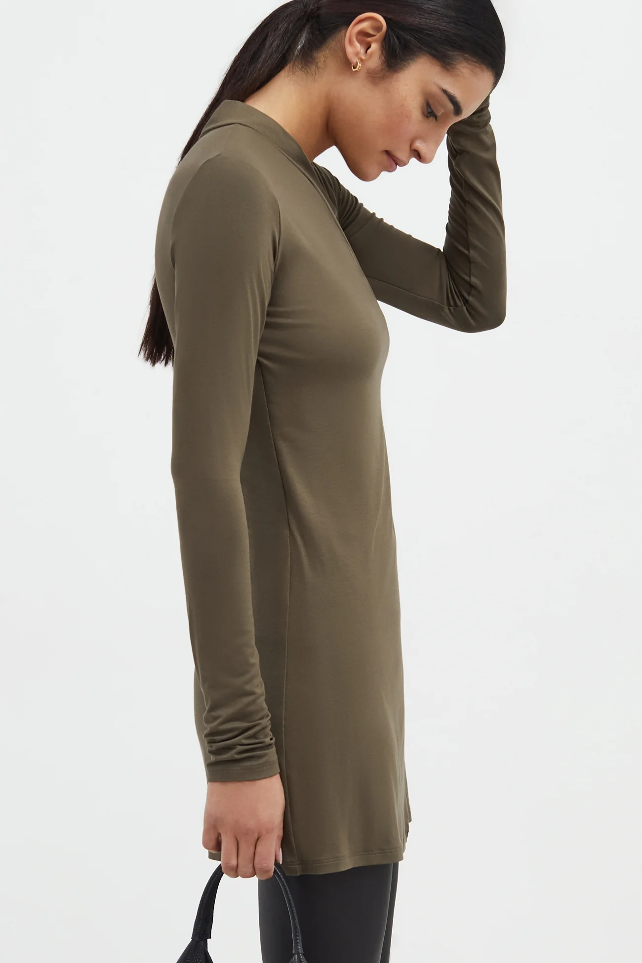 17330-loeb-tunic-10.webp Loeb Tunic