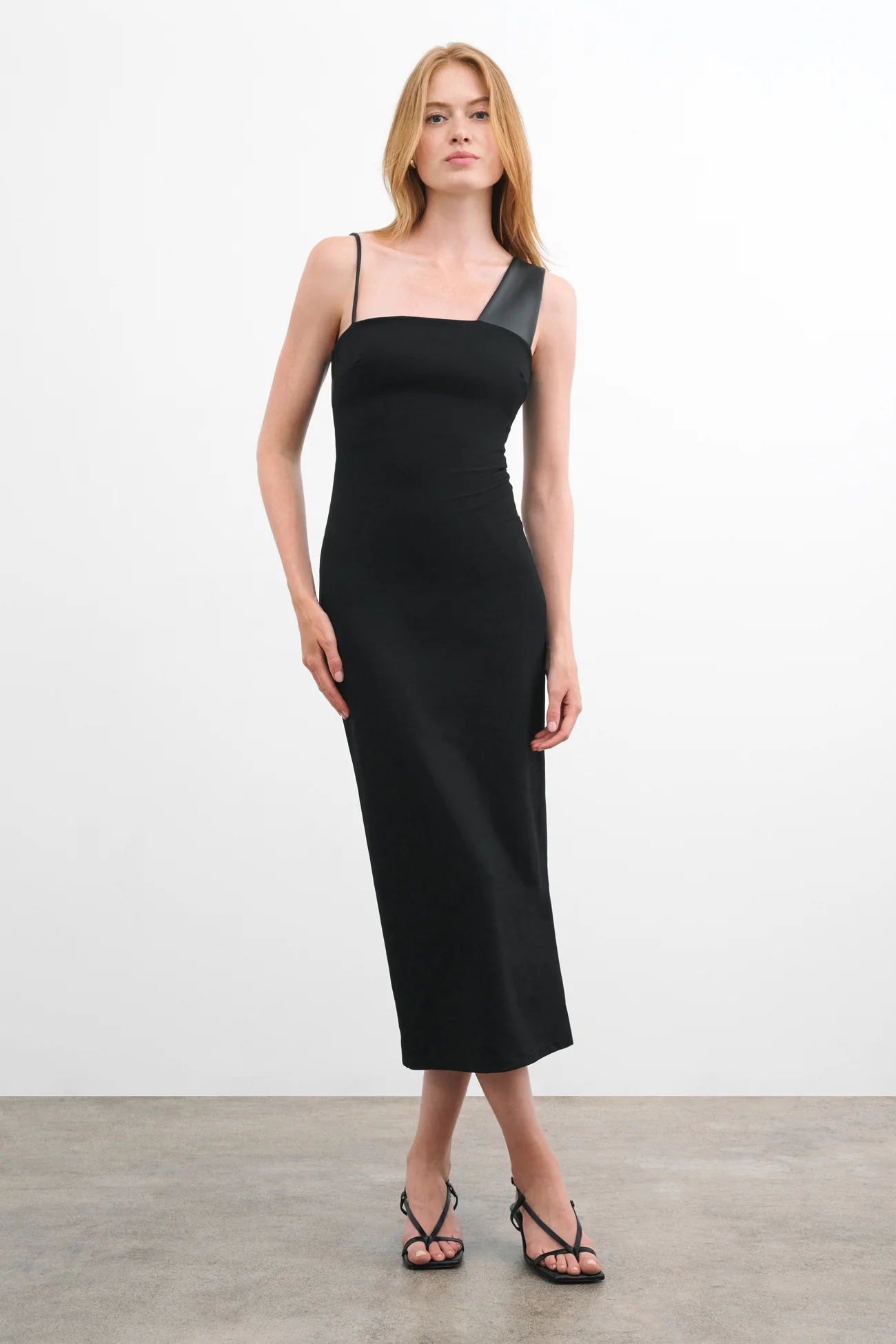 Nova Dress