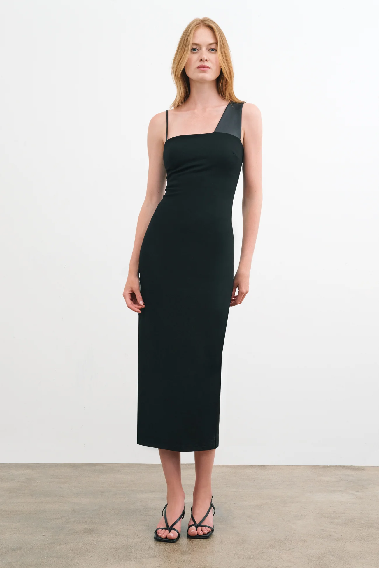 Nova Dress