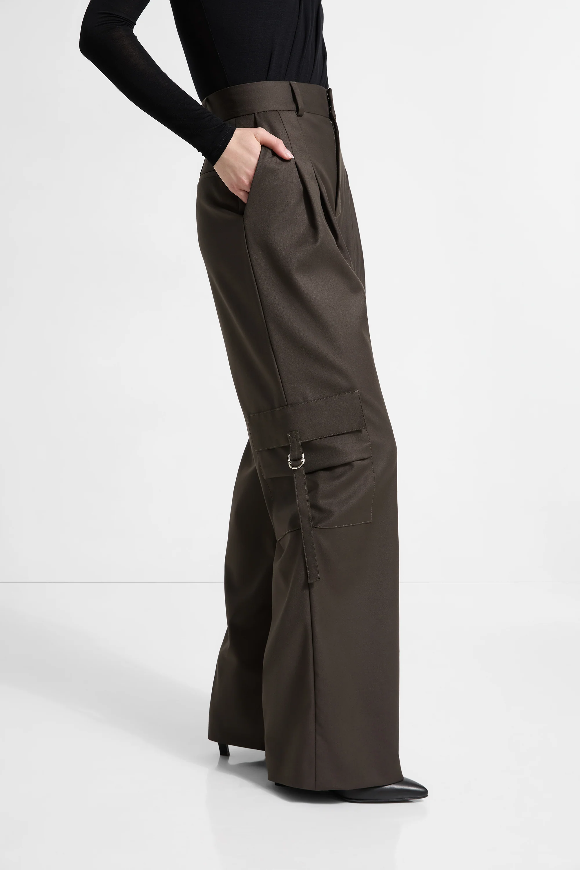 19977-eli-pants-1.webp Eli Pants