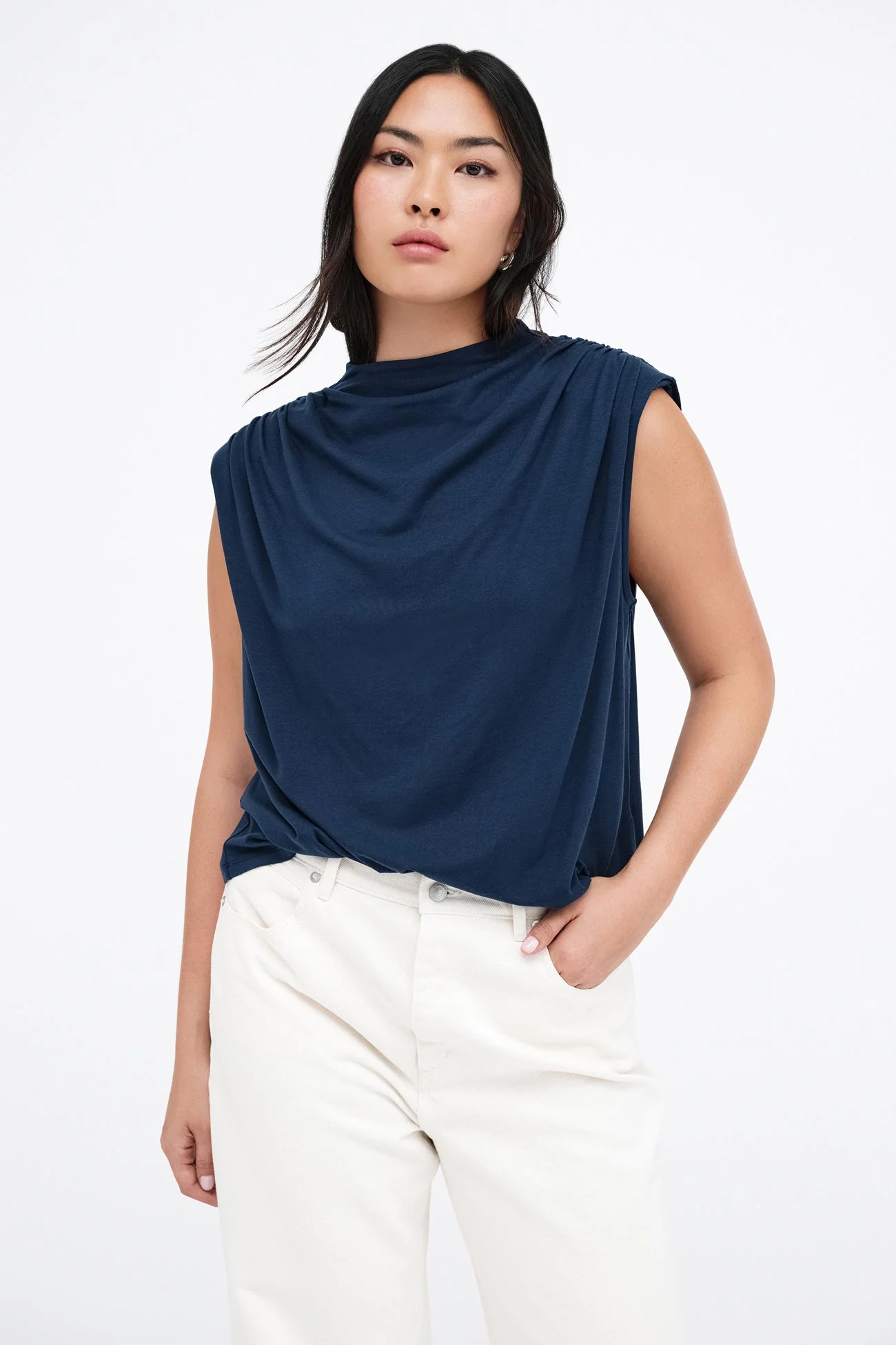 21144-wilson-top-1.webp Wilson Top