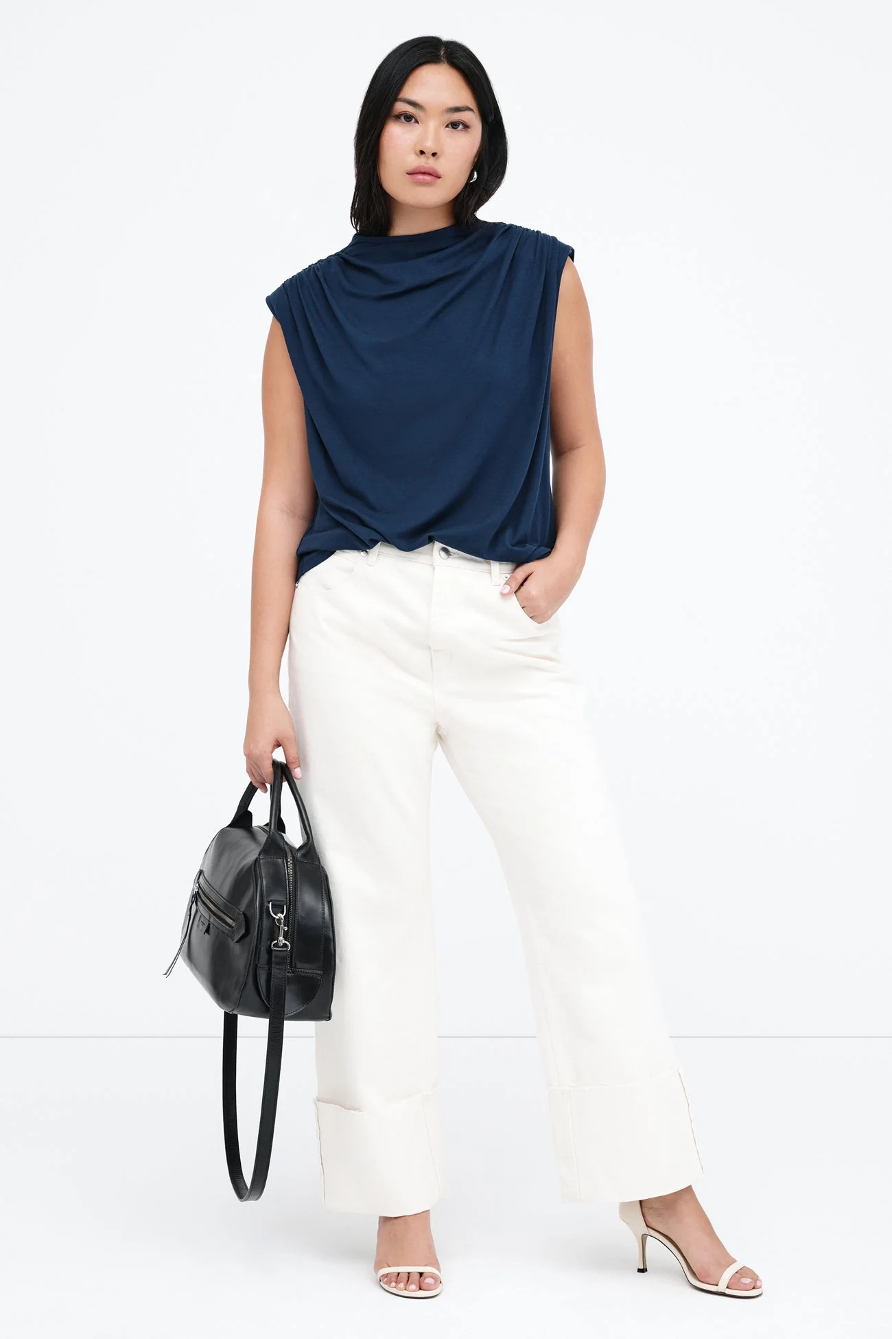 21144-wilson-top-6.webp Wilson Top
