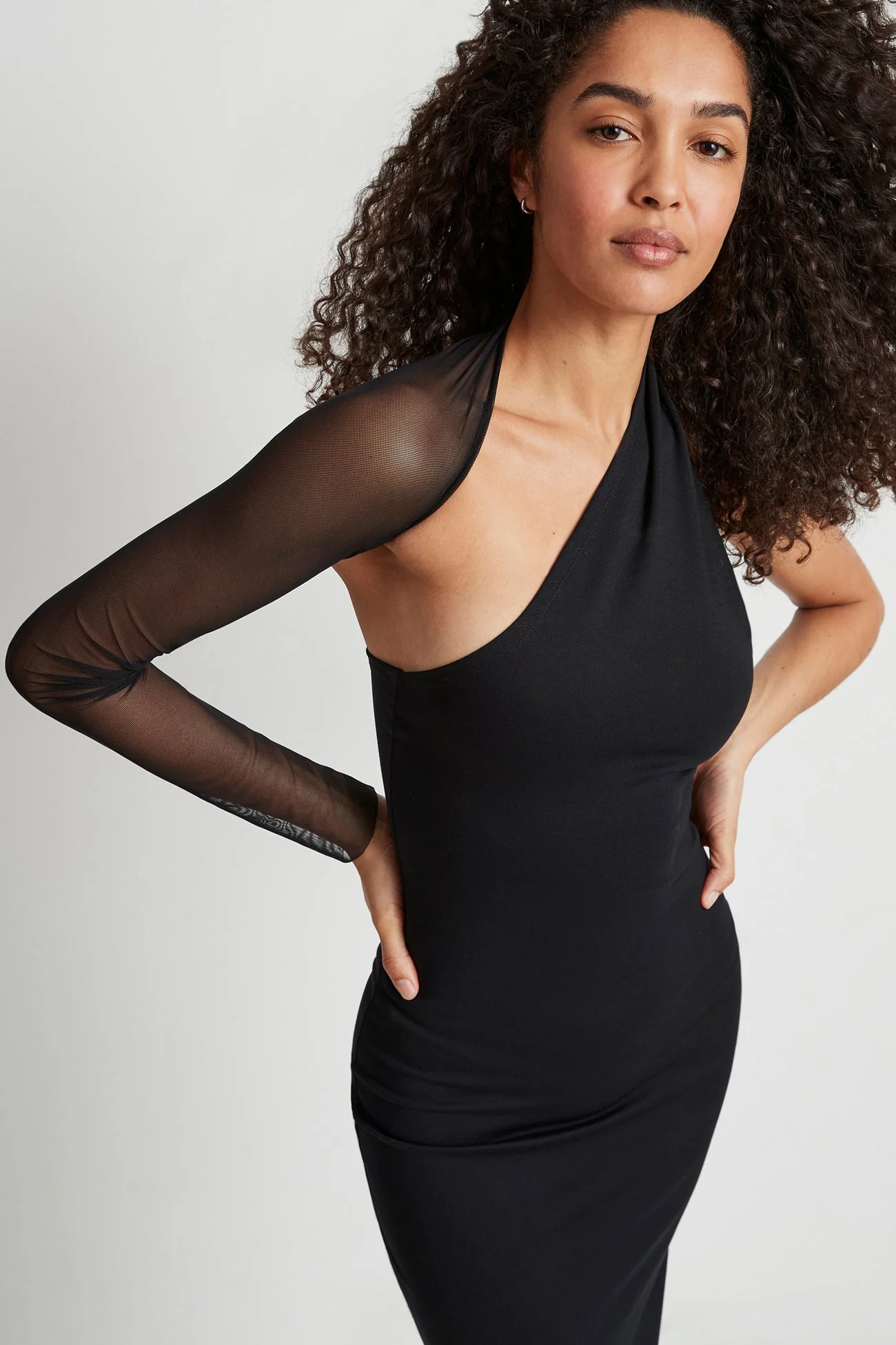 21343-manhattan-mesh-sleeve-gown-1.webp Manhattan Mesh Sleeve Gown