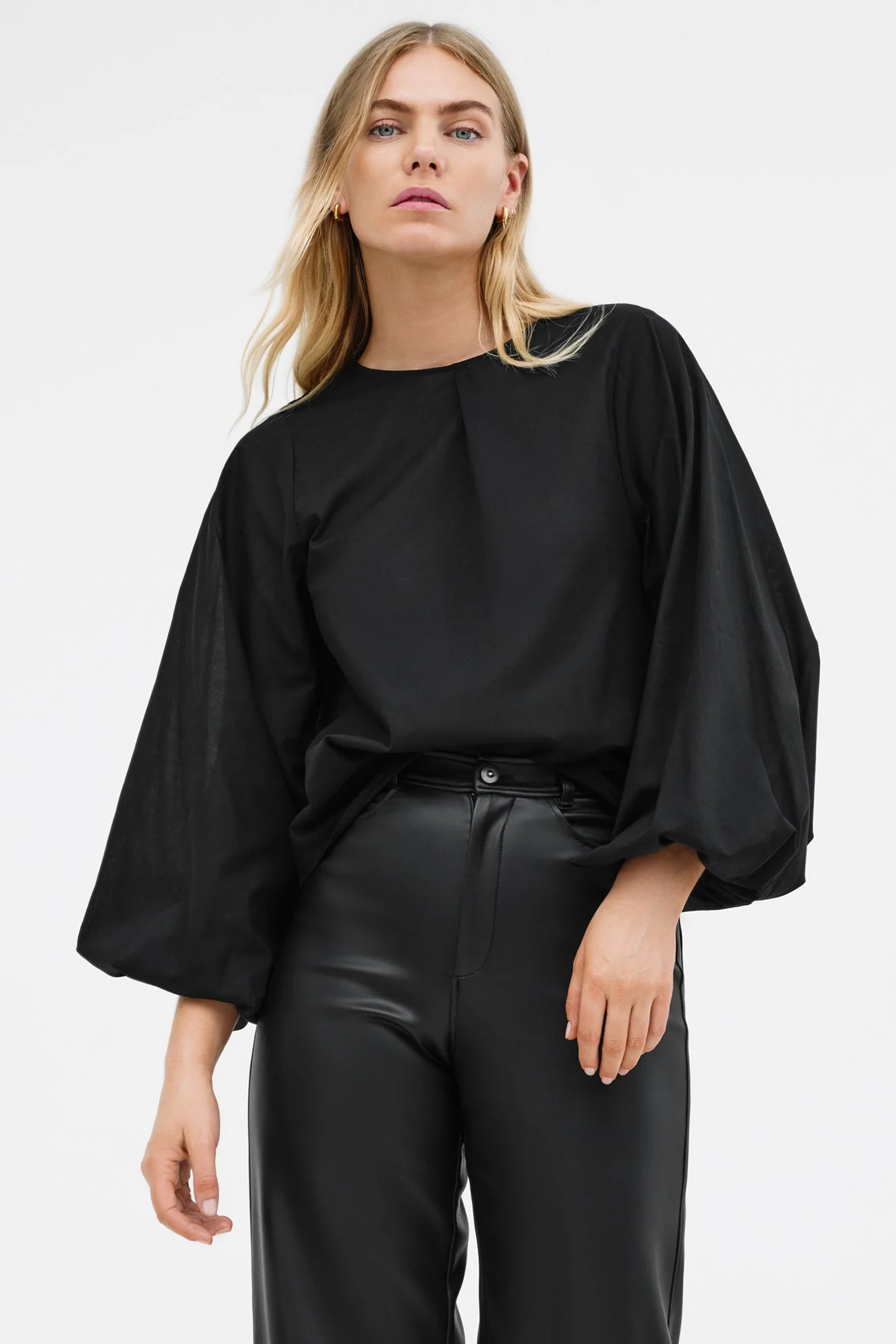 23915-joyce-top-24.webp Joyce Top