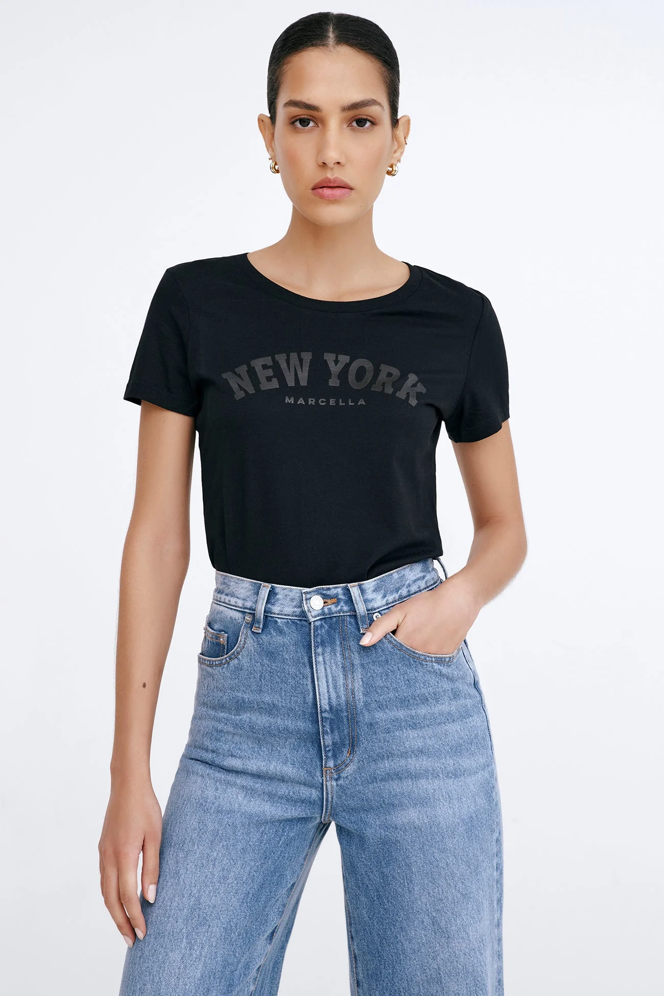 24102-the-monochrome-new-york-tee-12.webp The Monochrome New York Tee