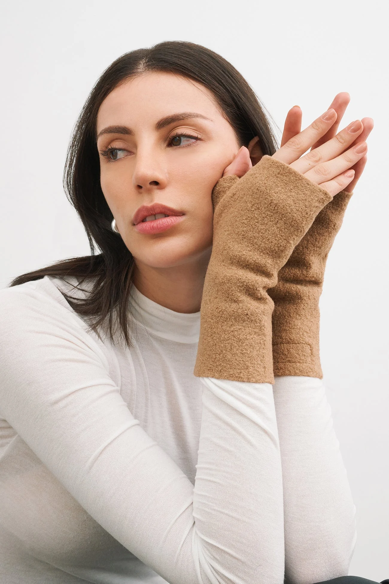 26552-eden-fingerless-gloves-1.webp Eden Fingerless Gloves