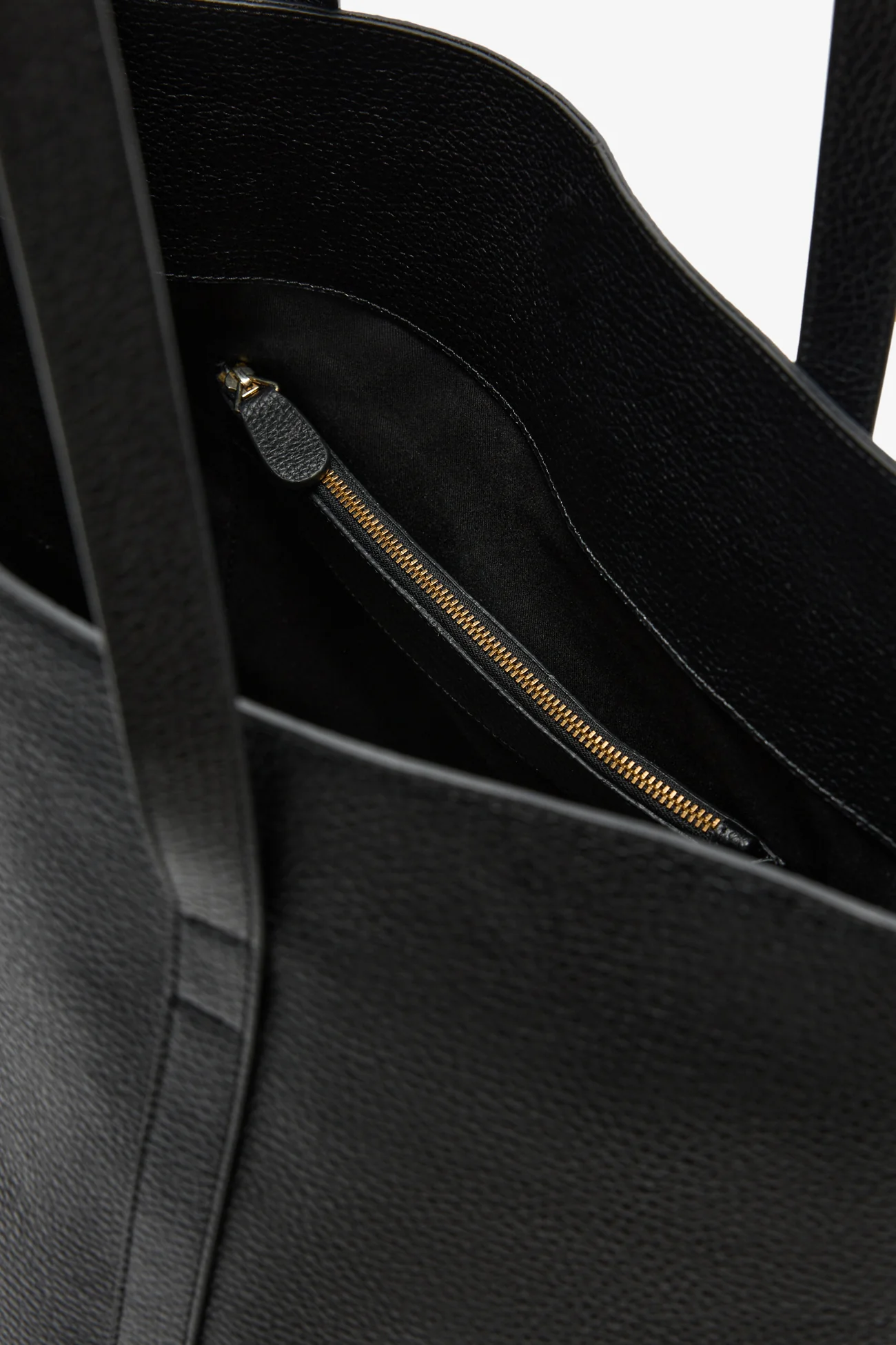 Kira Tote