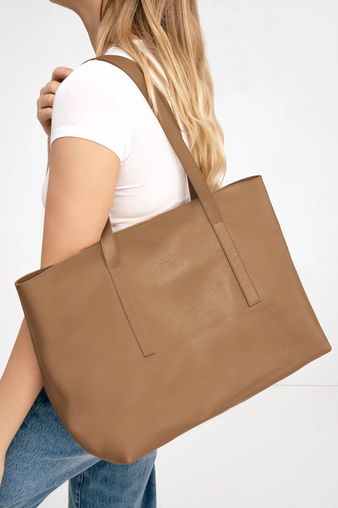 Kira Tote