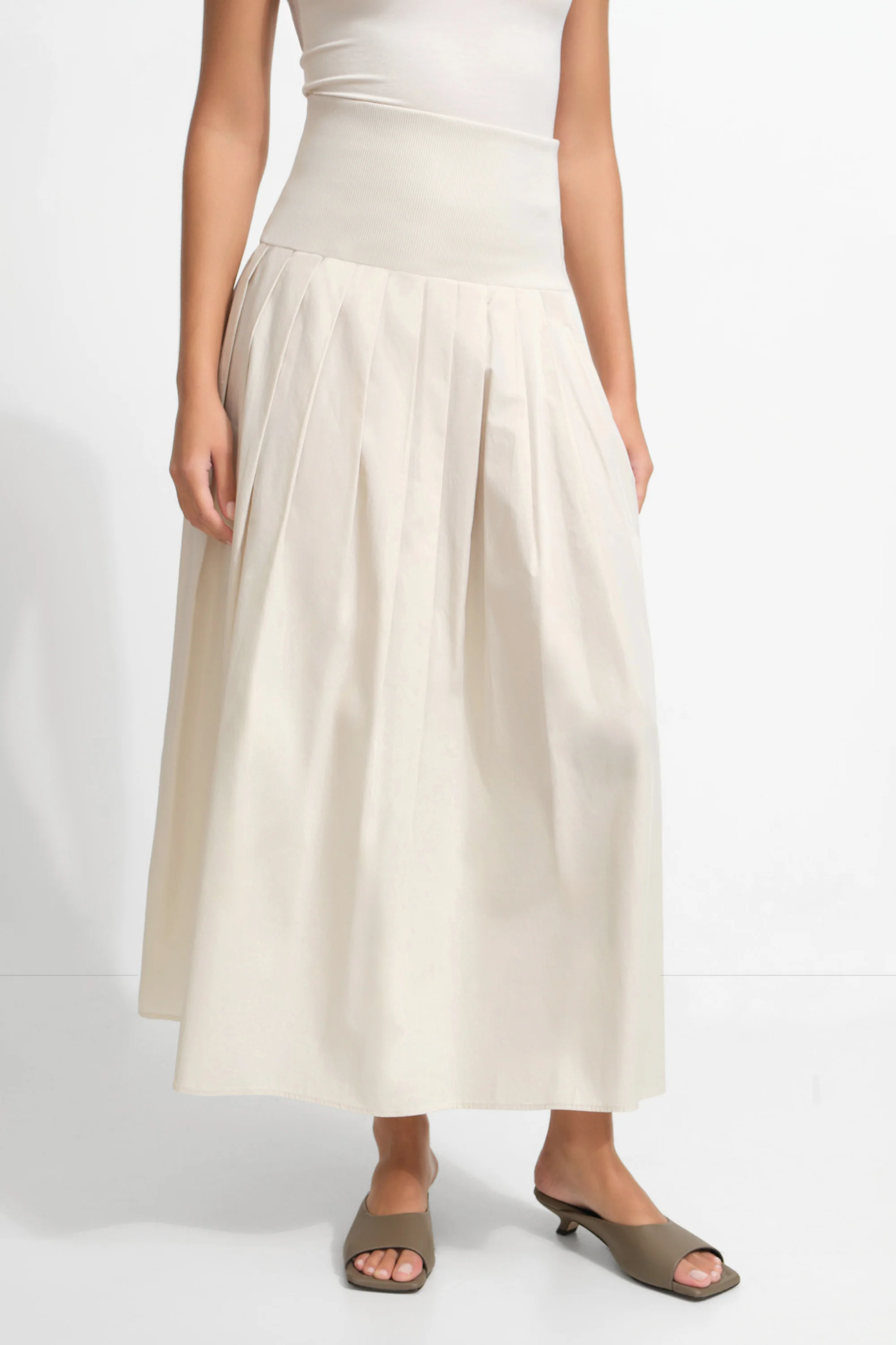 2843-kenmare-skirt-1.webp Kenmare Skirt