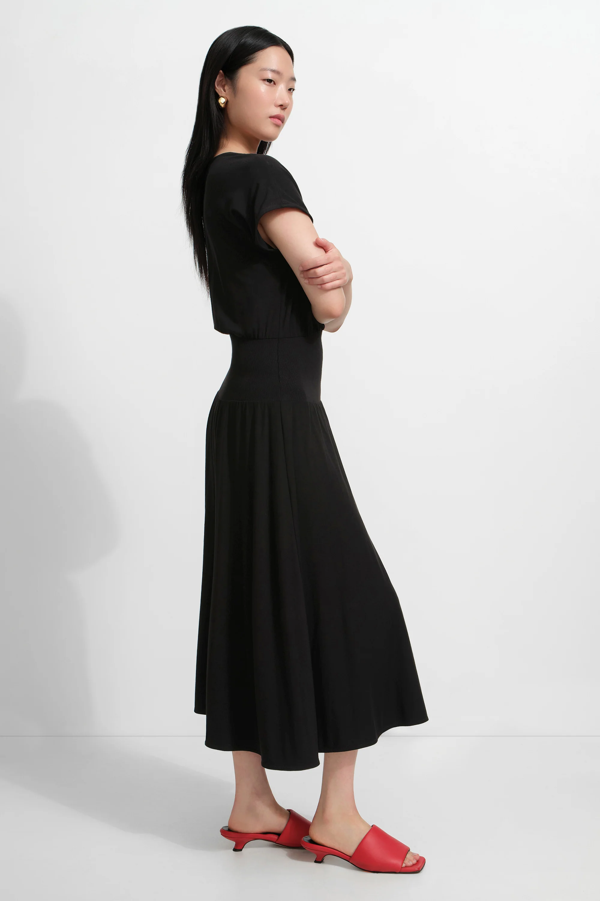 528-suvi-dress-9.webp Suvi Dress
