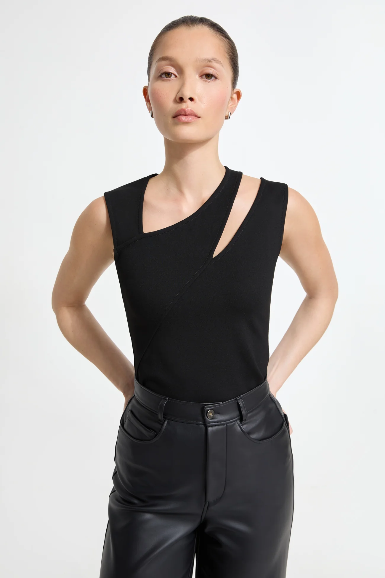5347-lizzie-top-6.webp Lizzie Top