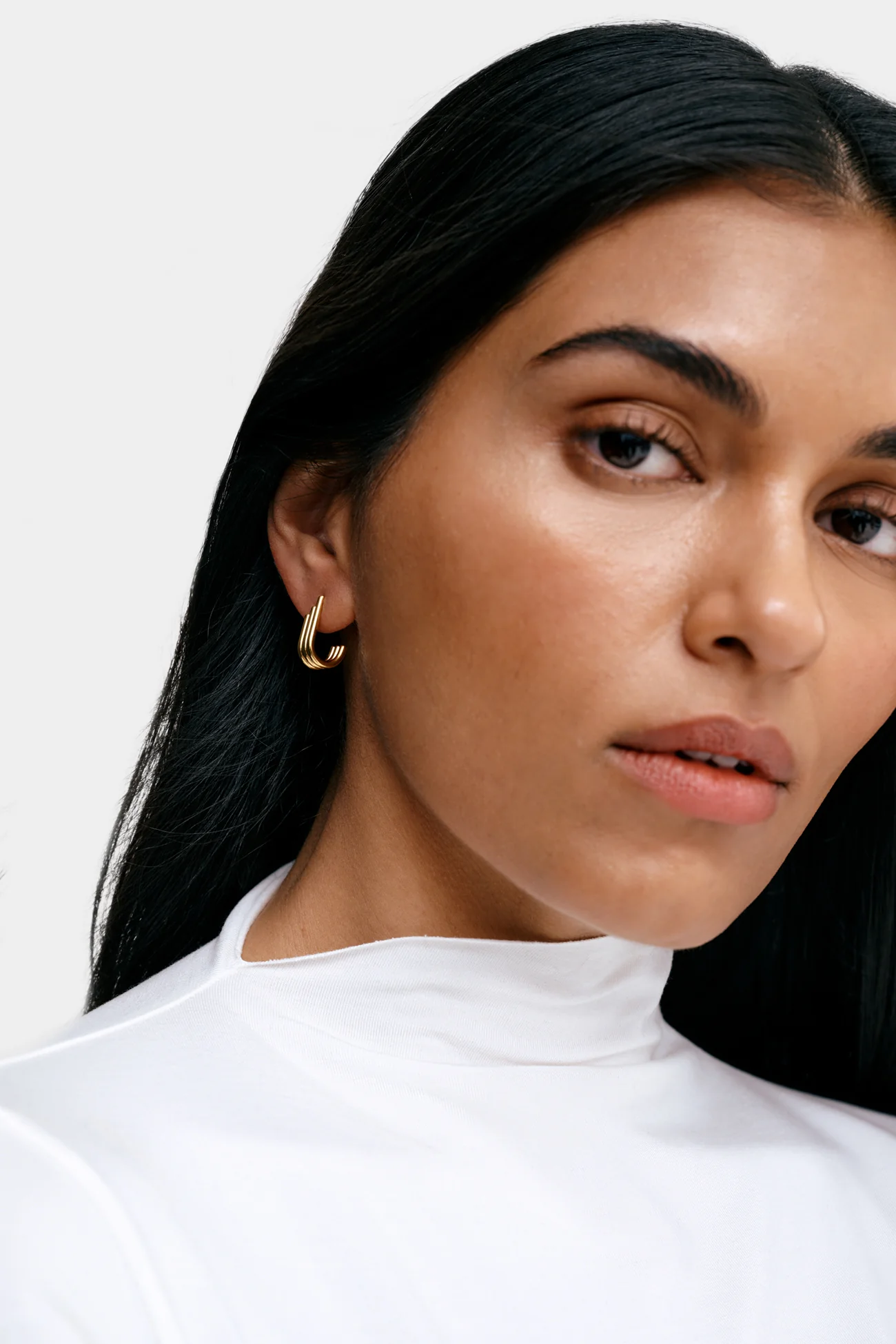 5749-johannes-earrings-1.webp Johannes Earrings