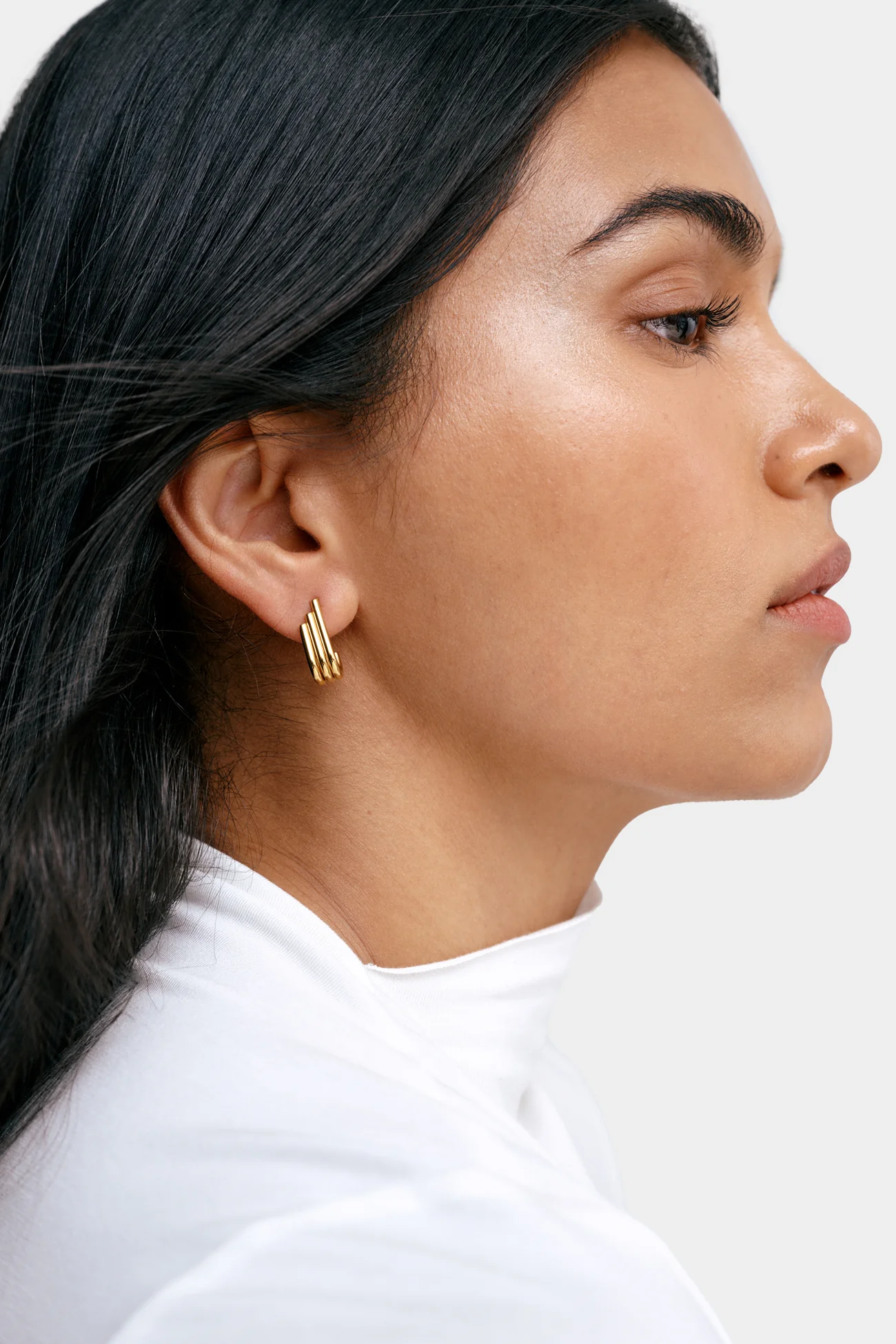 5749-johannes-earrings-4.webp Johannes Earrings