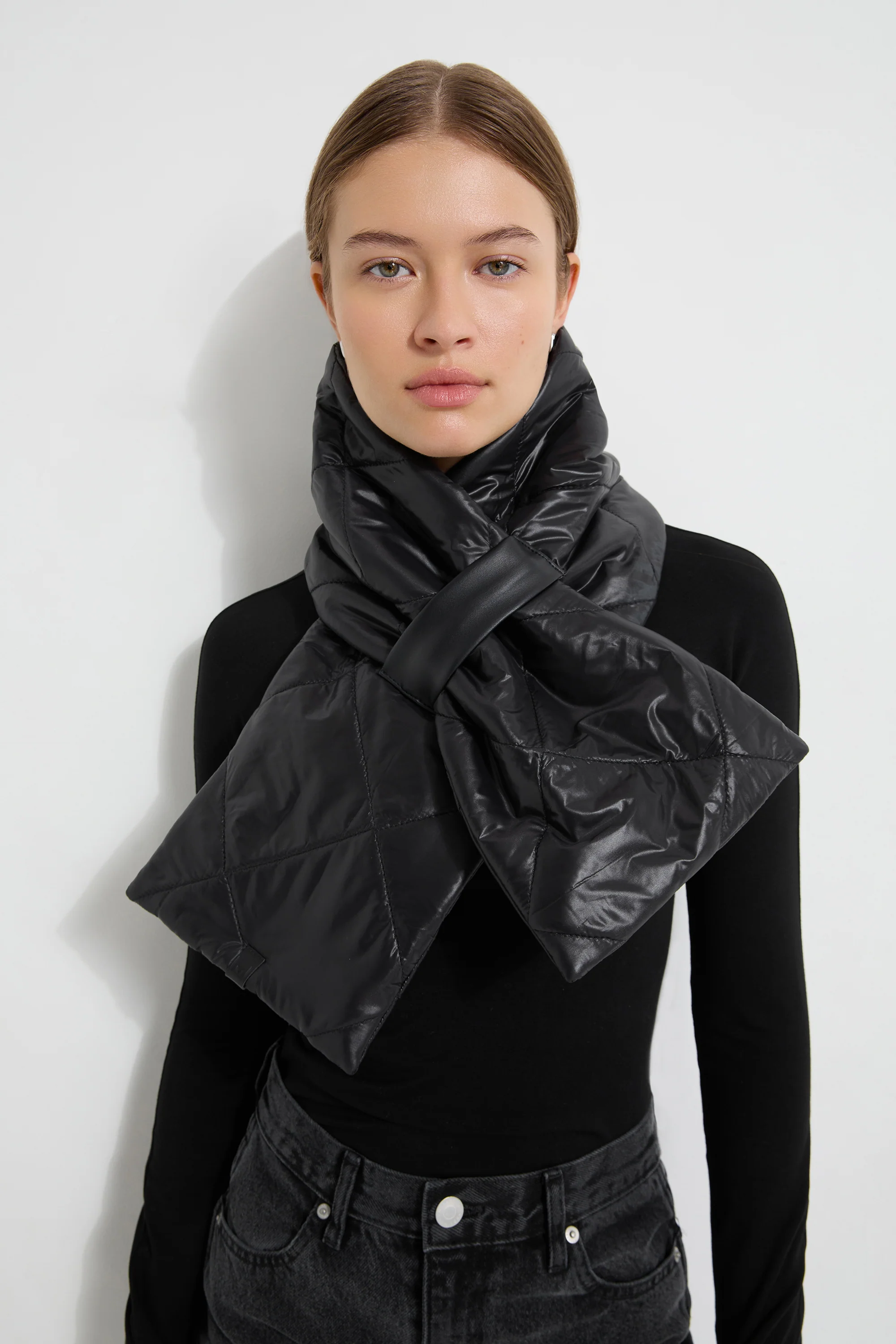 5779-davy-puffer-scarf-1.webp Davy Puffer Scarf