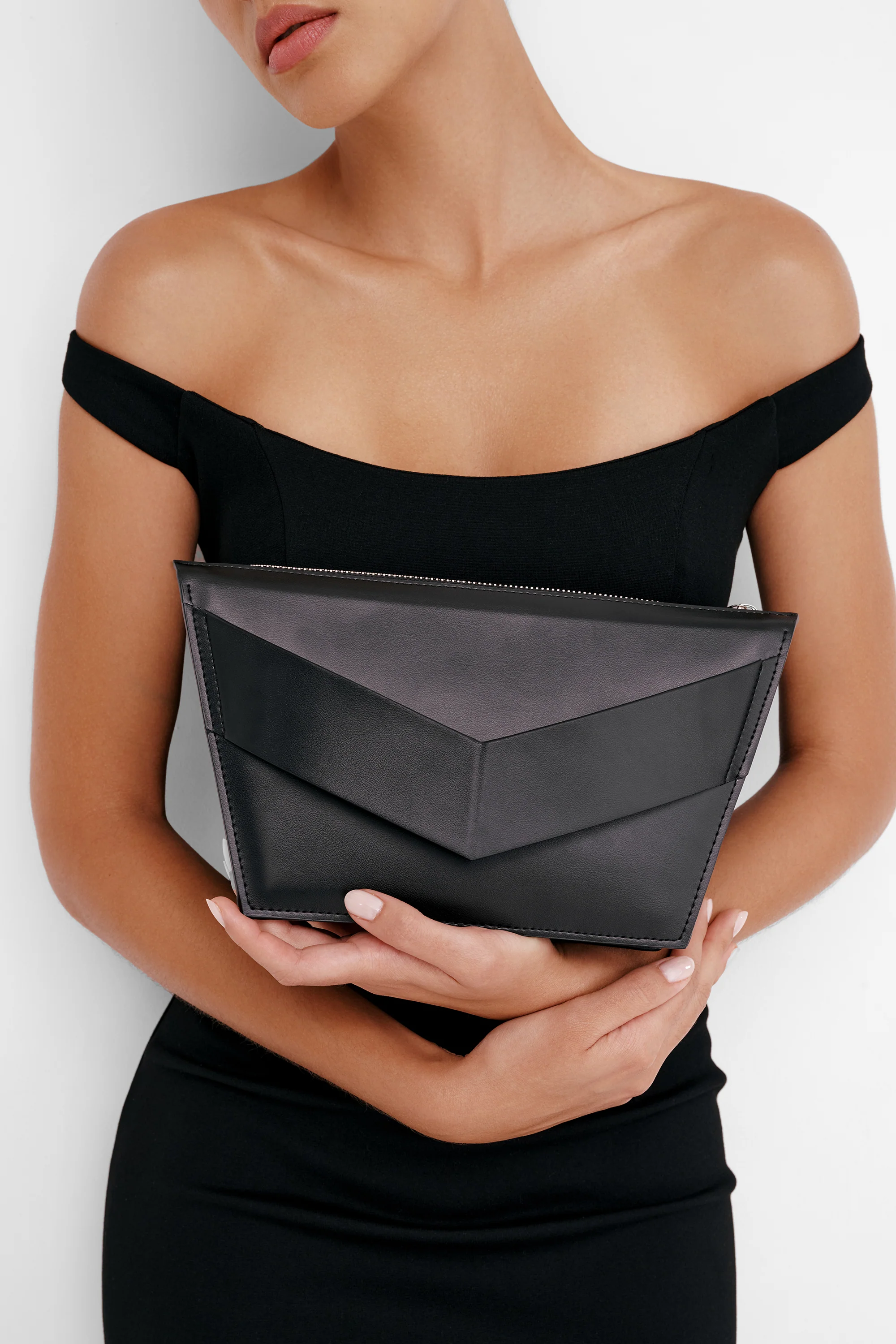 5833-jay-convertible-clutch-1.webp Jay Convertible Clutch