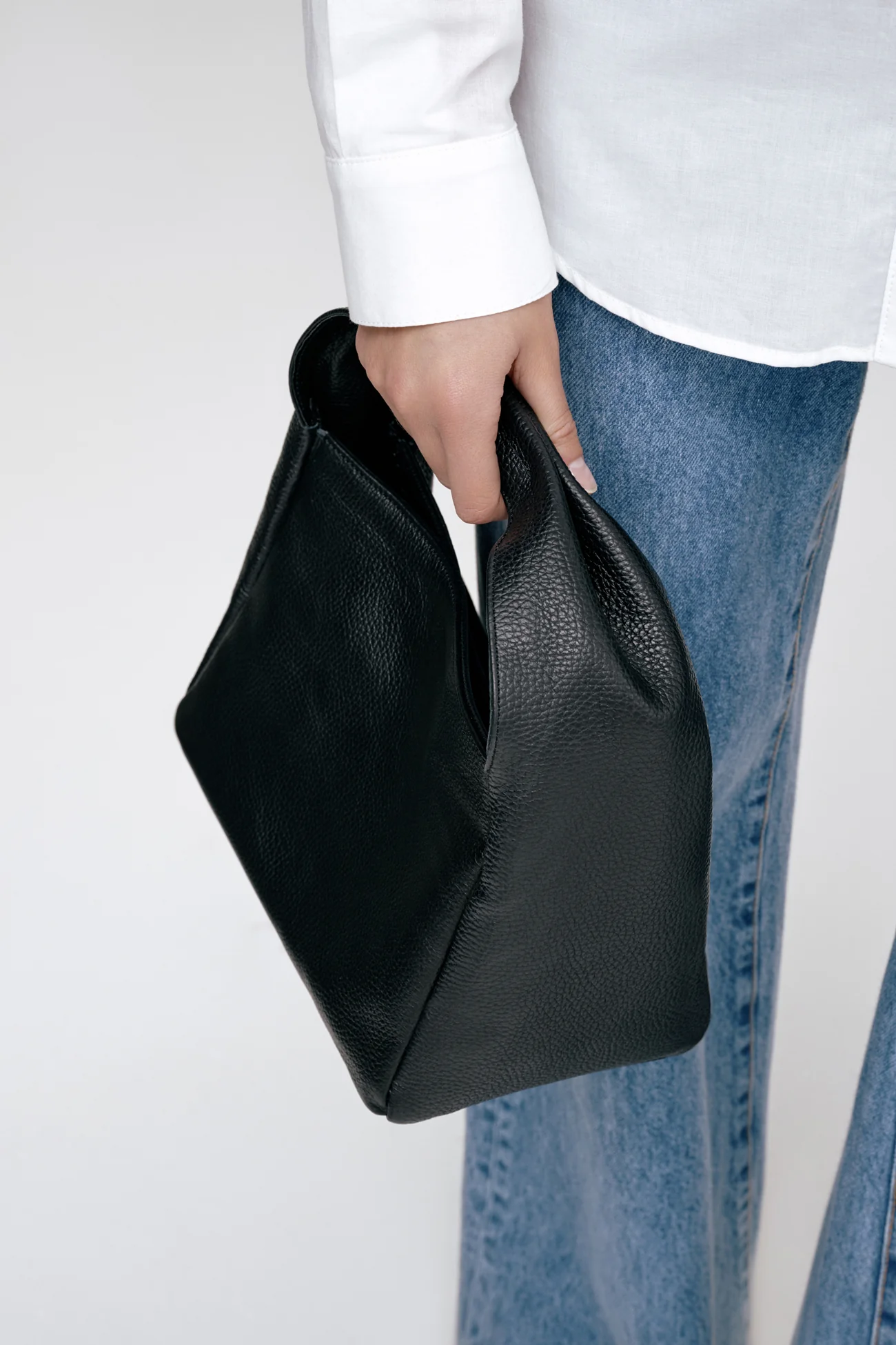 6158-tally-purse-3.webp Tally Purse