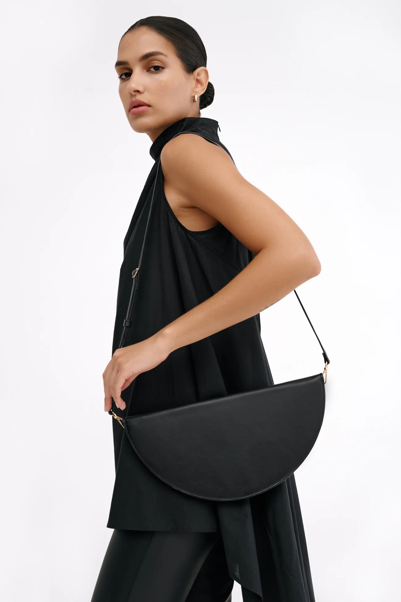 6208-luna-crossbody-purse-1.webp Luna Crossbody Purse