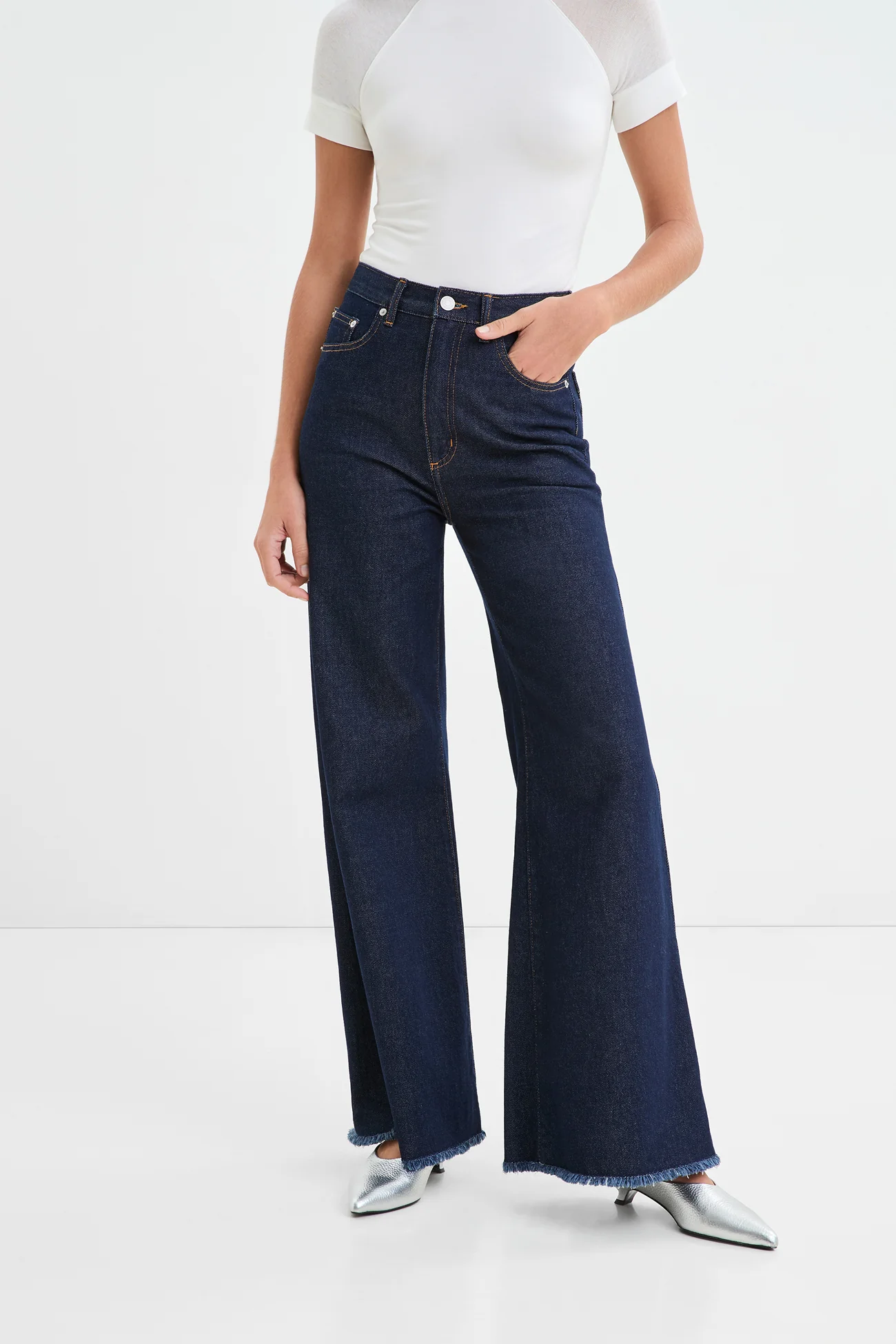 7869-mccarren-jeans-1.webp McCarren Jeans