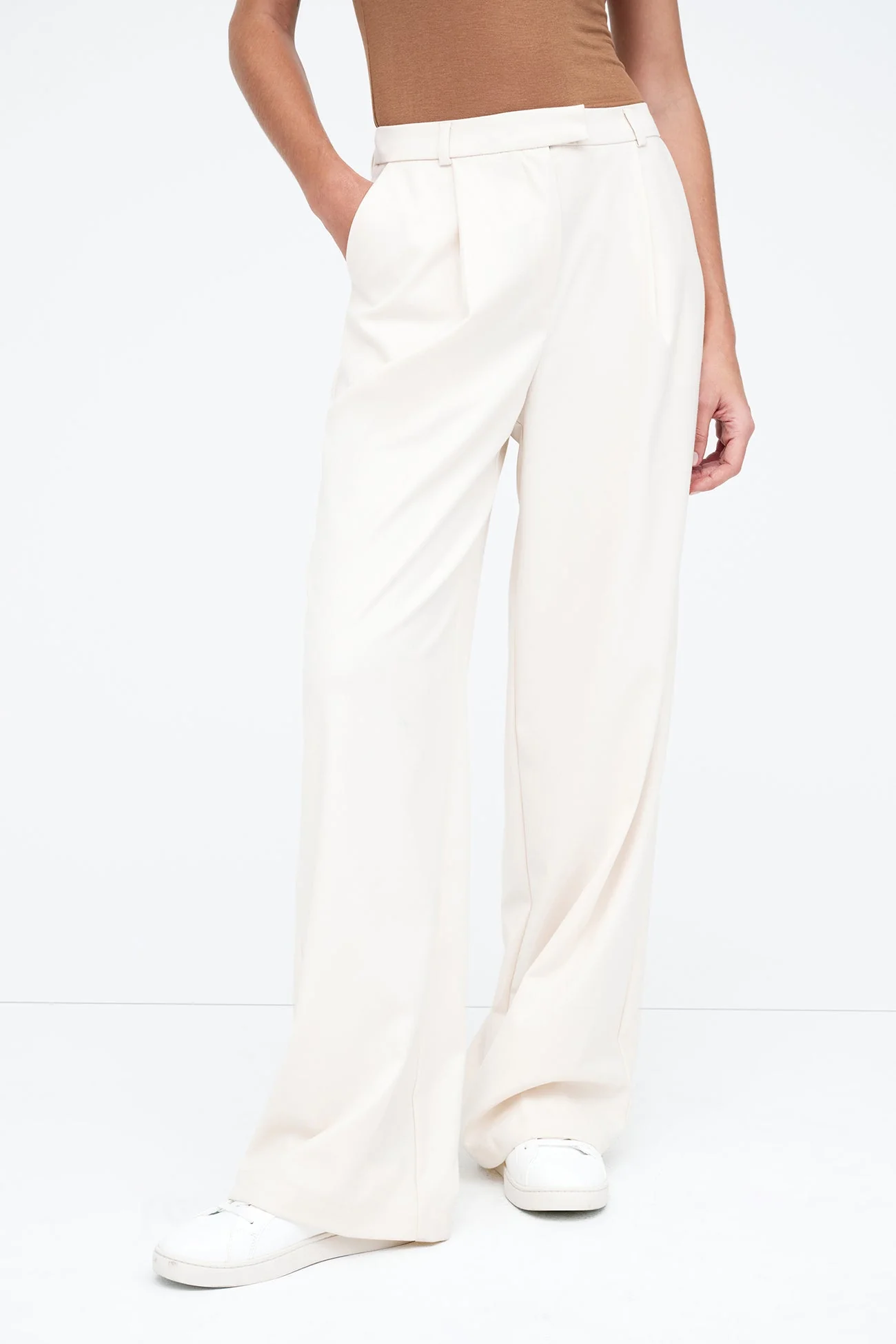 7926-warren-pants-6.webp Warren Pants
