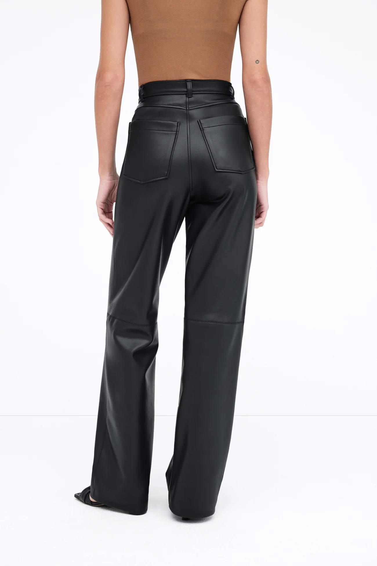 8017-julien-pants-2.webp Julien Pants